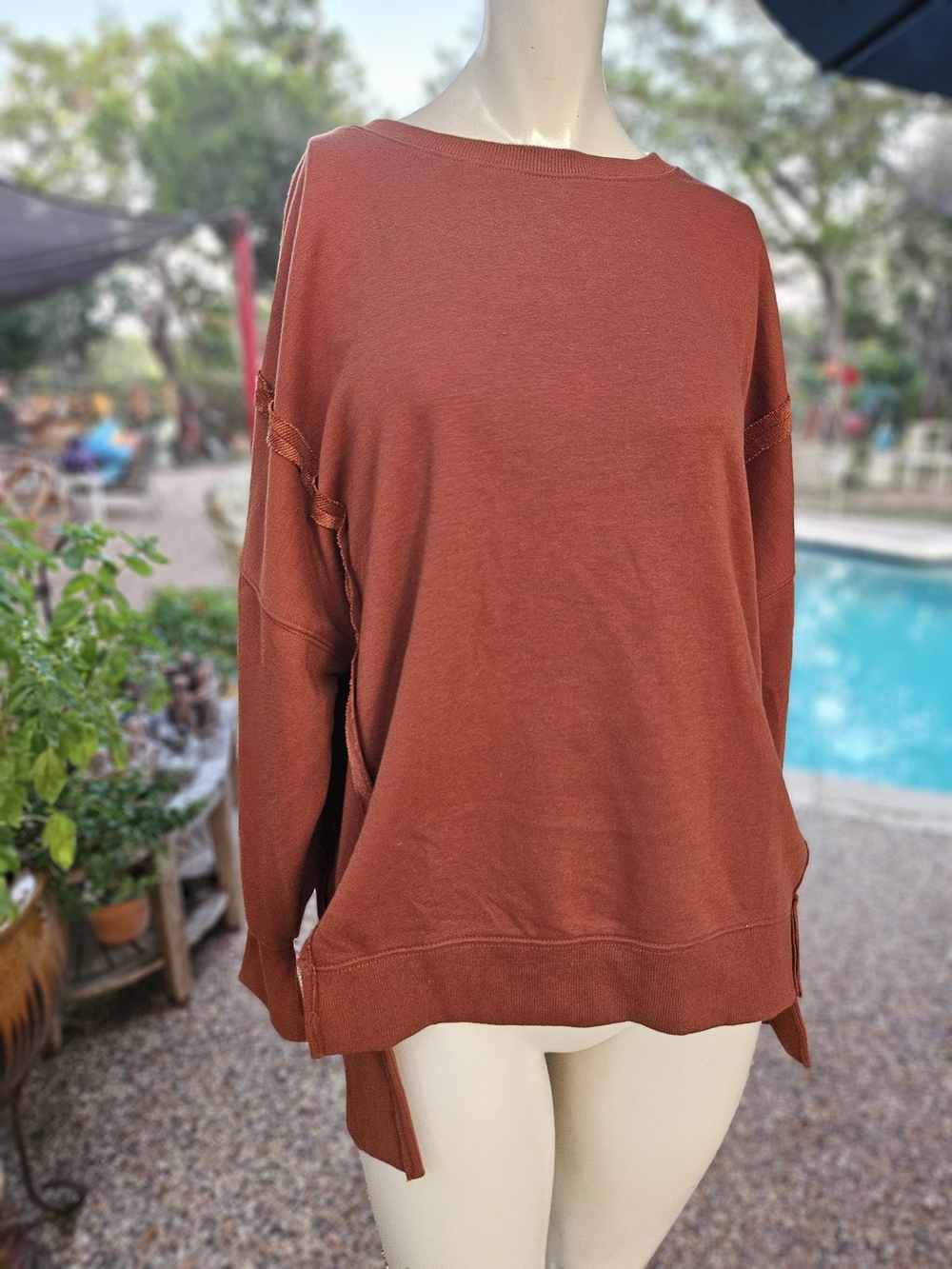 Women's Rust Thick Rayon Poly Relaxed Boatneck Pullover Sweatshirt M